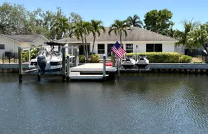 1357 52nd Ave NE, Saint Petersburg, FL 33703