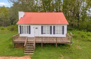 308 Idle Acres Ln, Lavonia, GA 30553