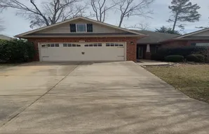 504 Airdale Ln, Simpsonville, SC 29680