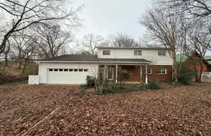 8200 Trinity Rd, Memphis, TN 38018