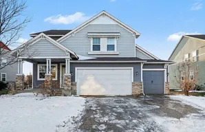11169 Walnut Ln, Woodbury, MN 55129