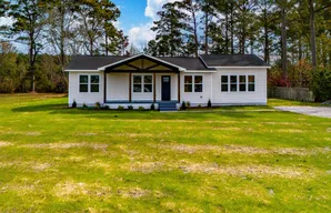 458 Campen Rd, Beaufort, NC 28516