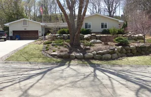 5833 Creek Valley Rd, Edina, MN 55439