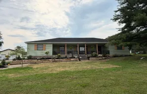 10380 Quarry Rd, Amherst, OH 44001