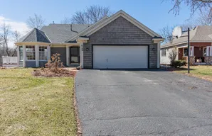 4133 Oakmede Ln, White Bear Township, MN 55110