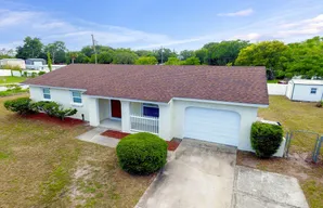 2202 Murdock Blvd