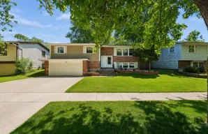 21601 Jeffrey Ave