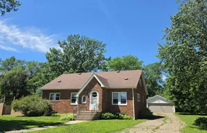 116 N 6th St