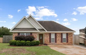 110 Frankwood Dr