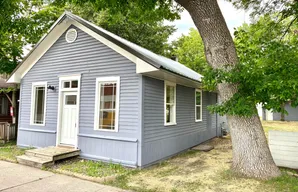109 Main St