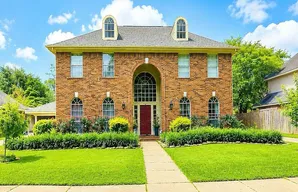 3227 Waters Way Dr