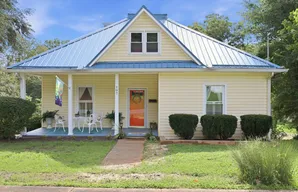 107 Burkemont Ave