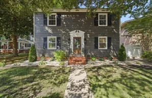 307 Main St