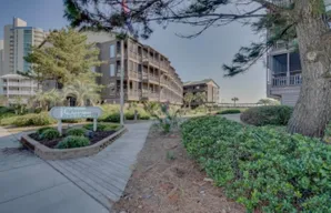 202 N Ocean Blvd