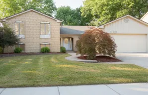 34608 Pinehurst Dr