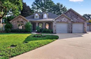 5415 Andover Dr
