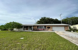 3723 SW 148th Pl