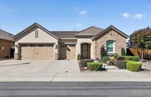 2878 Fantail Ln