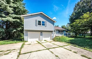 3132 Greentree Rd