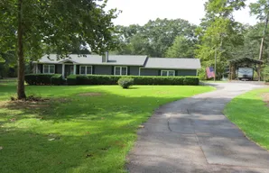 1017 Wadsworth Dr 