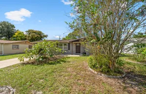 5017 Overlook Dr