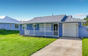 1520 SW Sunset Trail